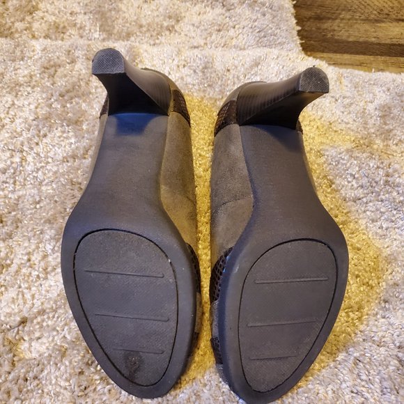 EUC Apostrophe 7M Heels Peep Toe Brown 3" - Picture 6 of 6